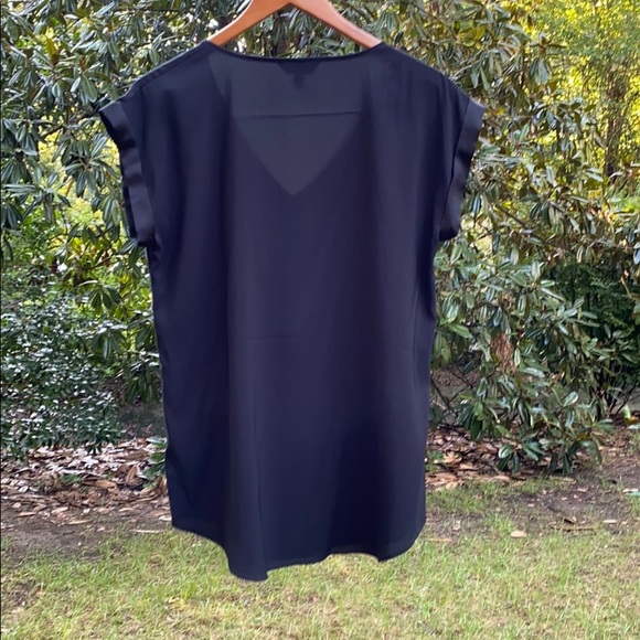 Express Silky Top - Picture 3 of 4